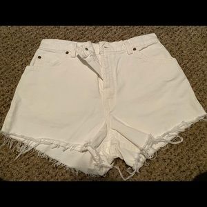 Vintage high waist Levi Shorts